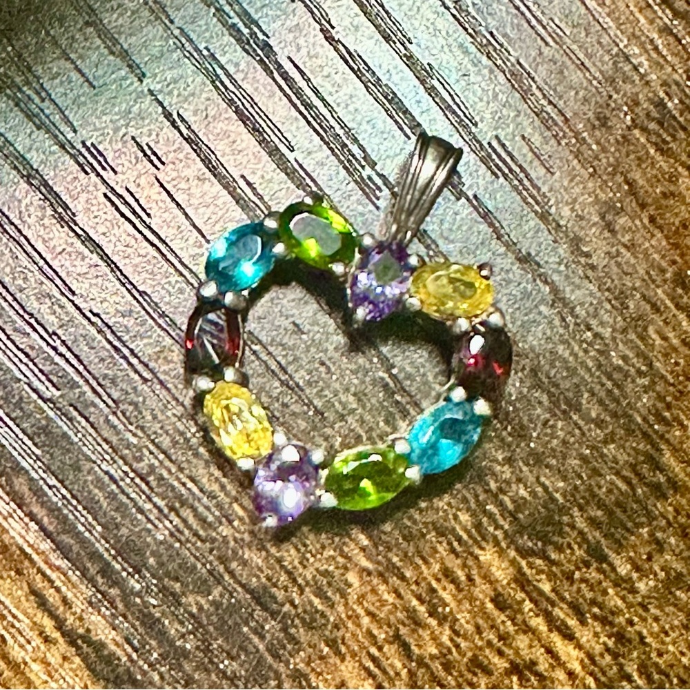 Multi-Color Heart Pendant Necklace - Women Jewelry